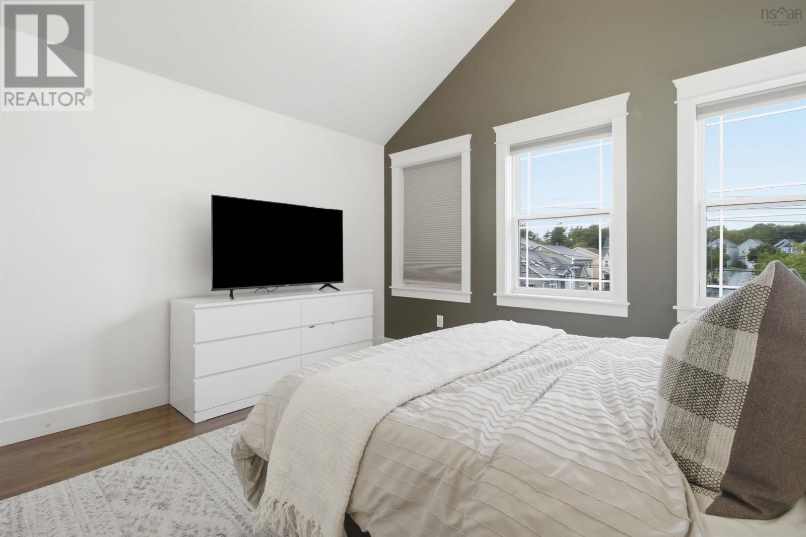 Property 20 of 44 of 100 Viridian Drive