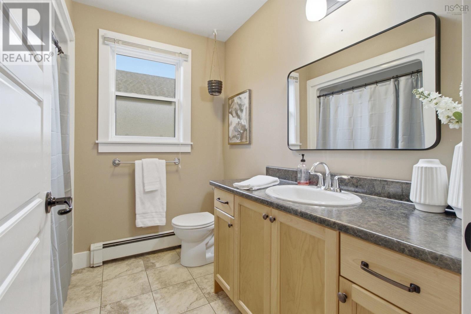 Property 26 of 44 of 100 Viridian Drive