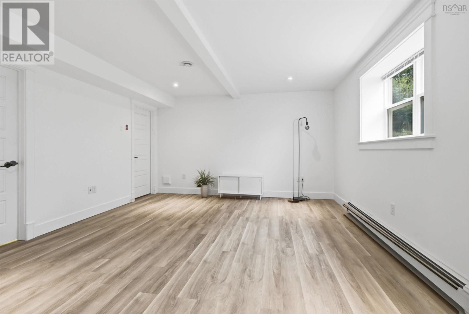 Property 27 of 44 of 100 Viridian Drive
