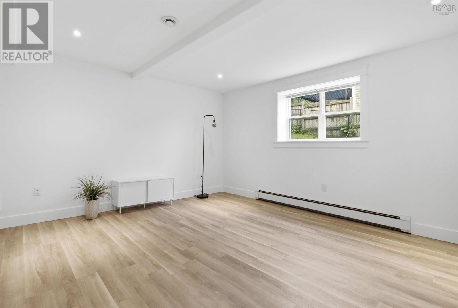 Property 28 of 44 of 100 Viridian Drive