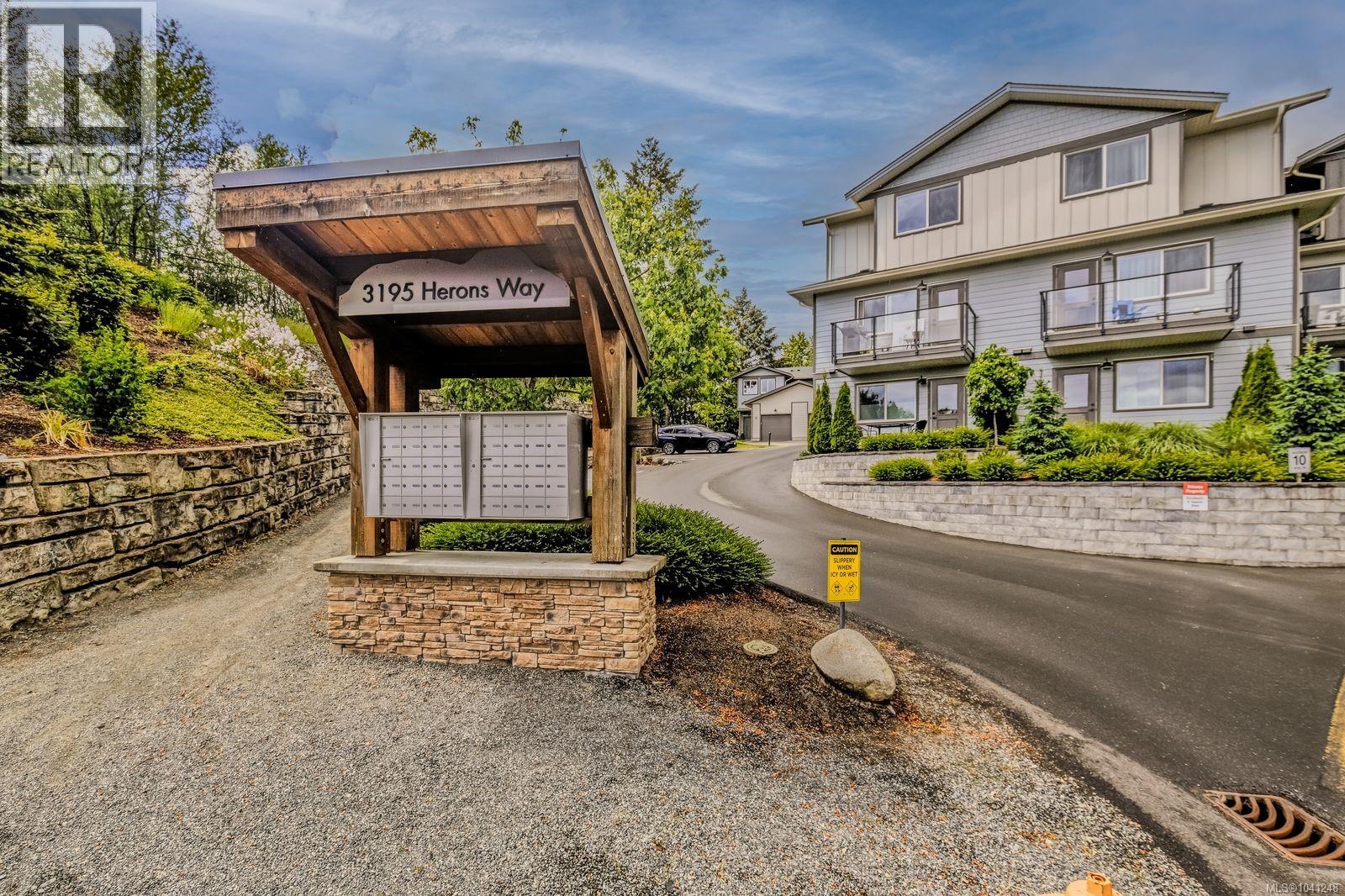 #35 3195 Herons Way - 53