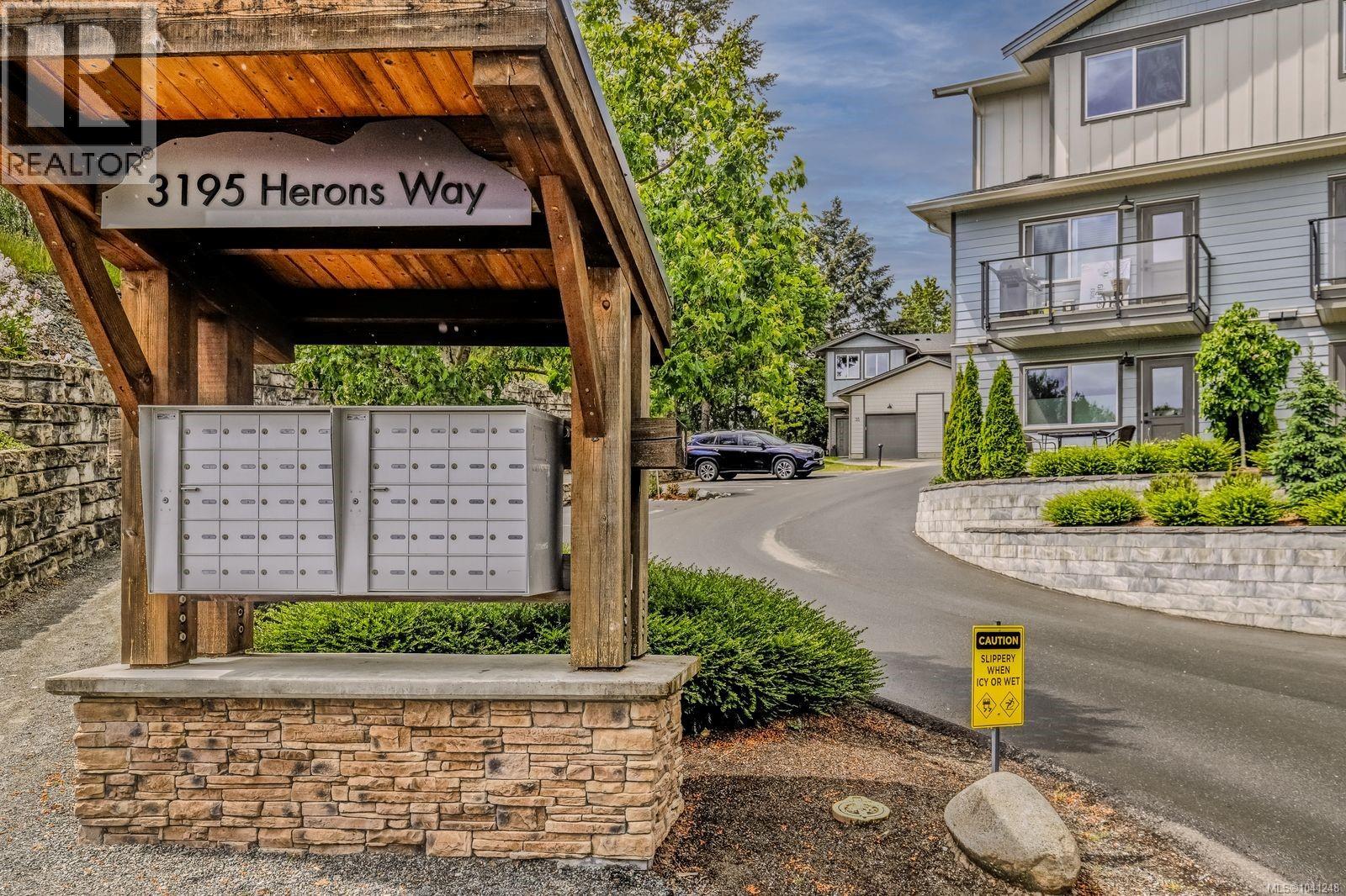#35 3195 Herons Way - 54