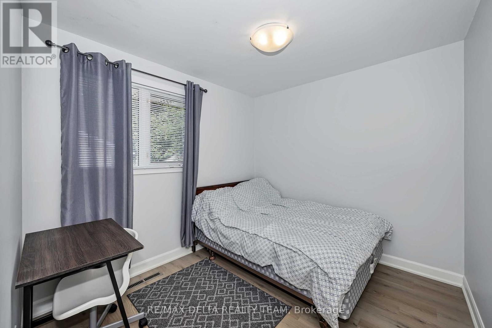 3 Bed, 2 Bath House for Sale in Ottawa – 115 MEADOWLANDS DRIVE W, Ottawa – MLS# X13487656 - Image 20