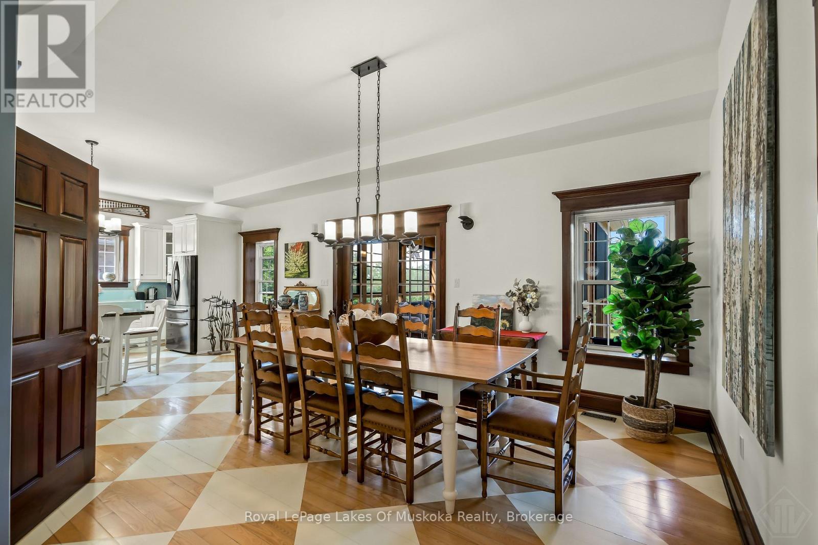 1039 ZISKA ROAD - 14