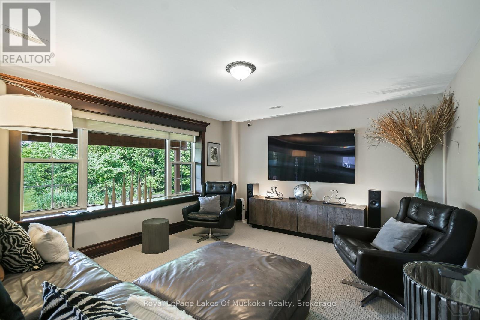 1039 ZISKA ROAD - 36