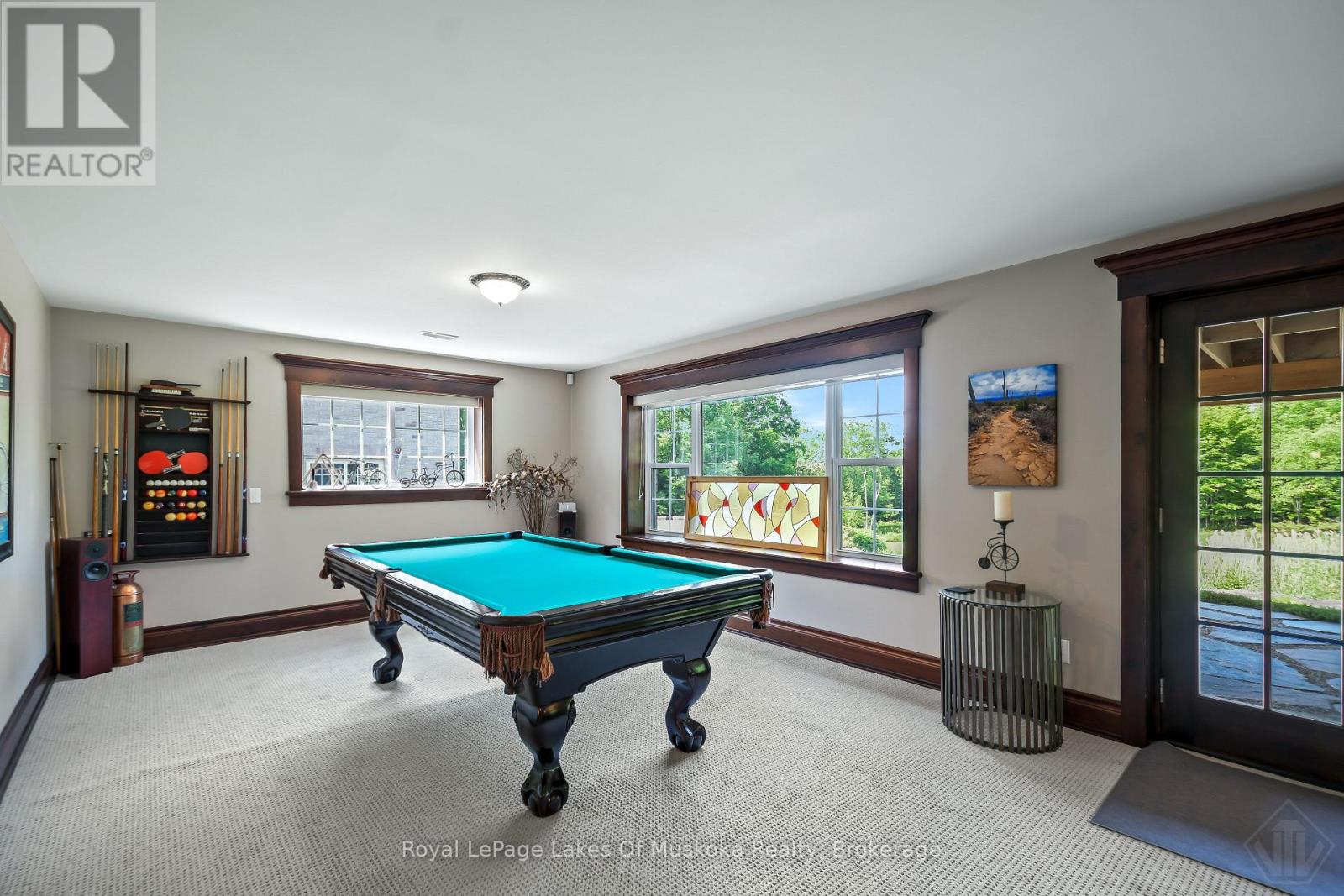 1039 ZISKA ROAD - 37