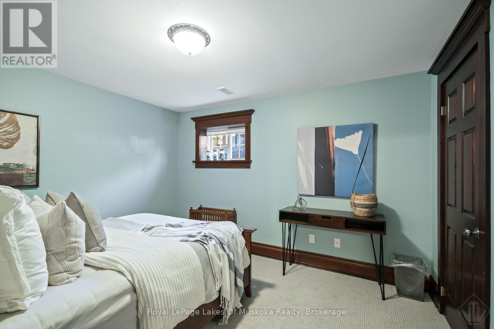 1039 ZISKA ROAD - 39