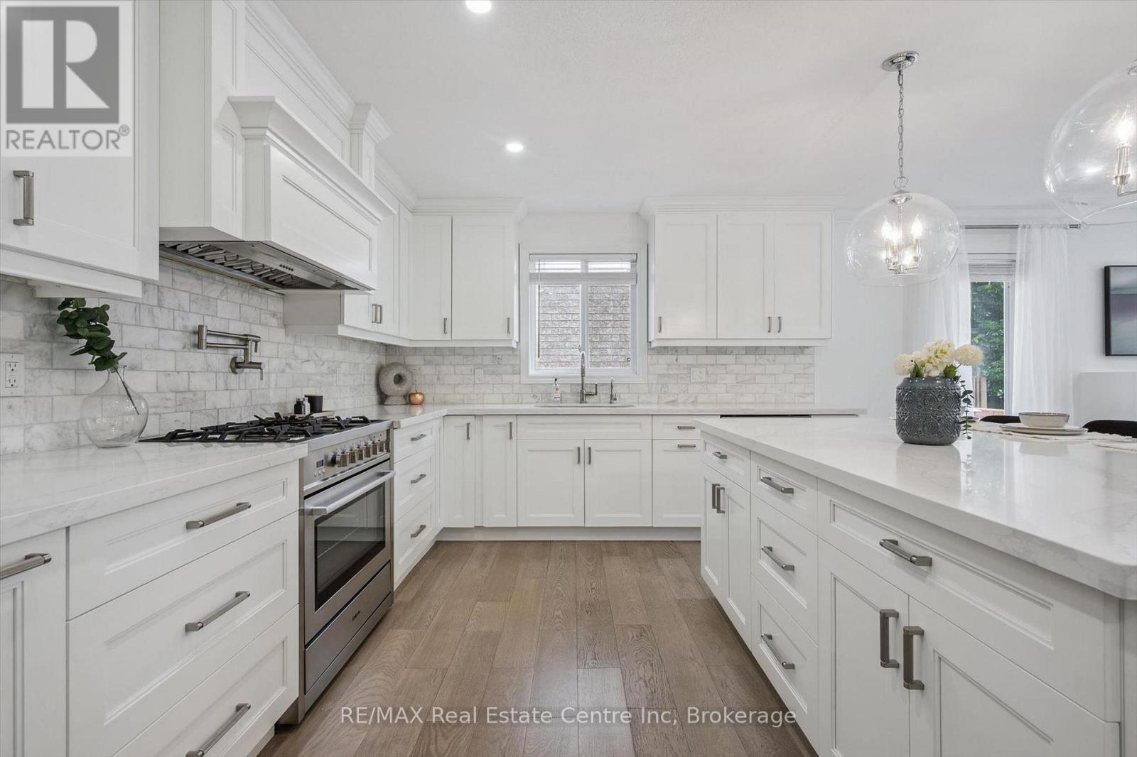 18 KEYS CRESCENT - 4