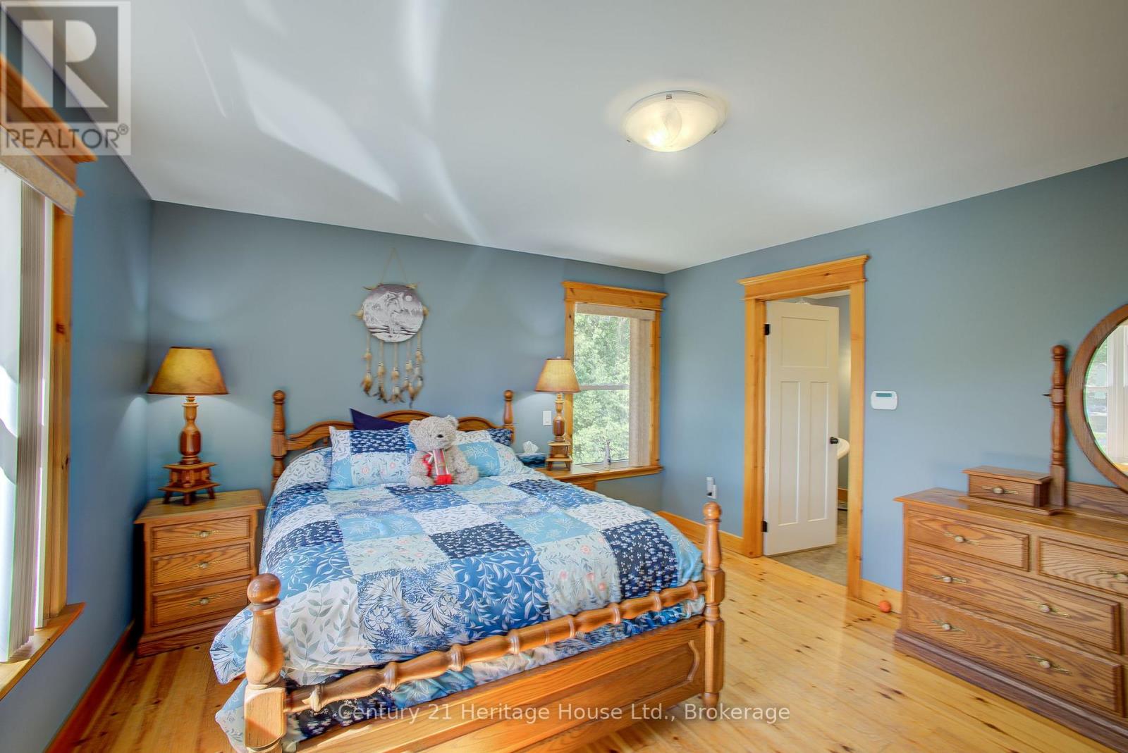 314844 6 HIGHWAY - 31