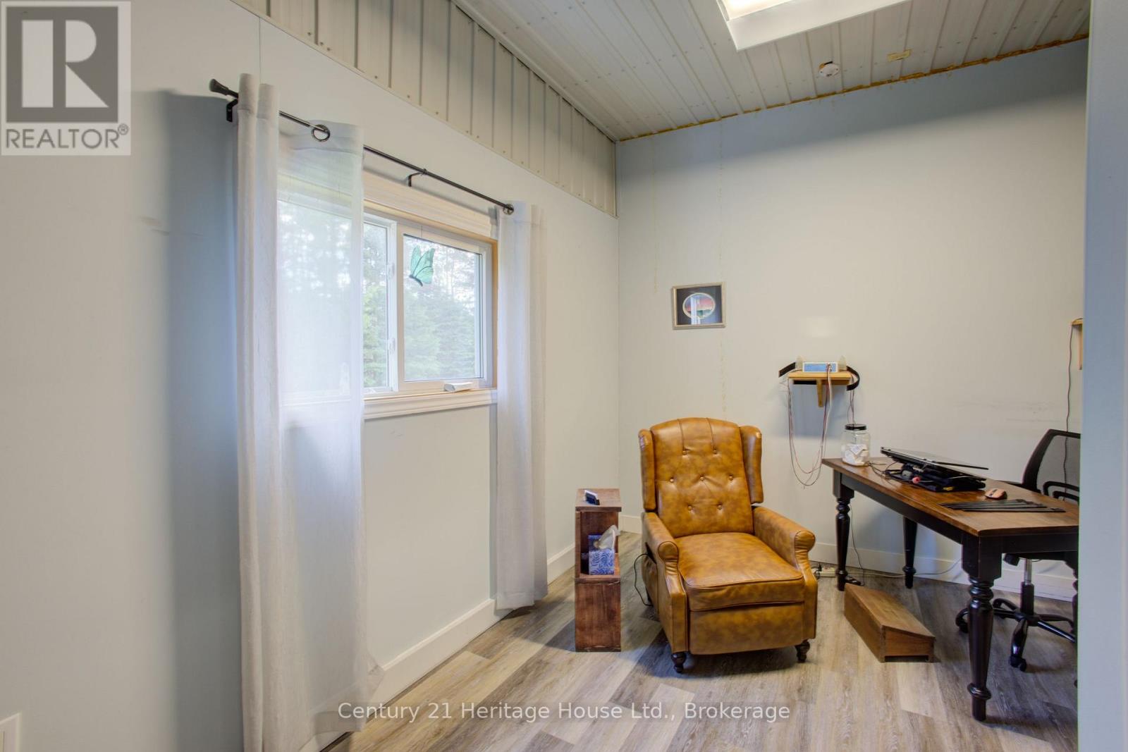 314844 6 HIGHWAY - 41