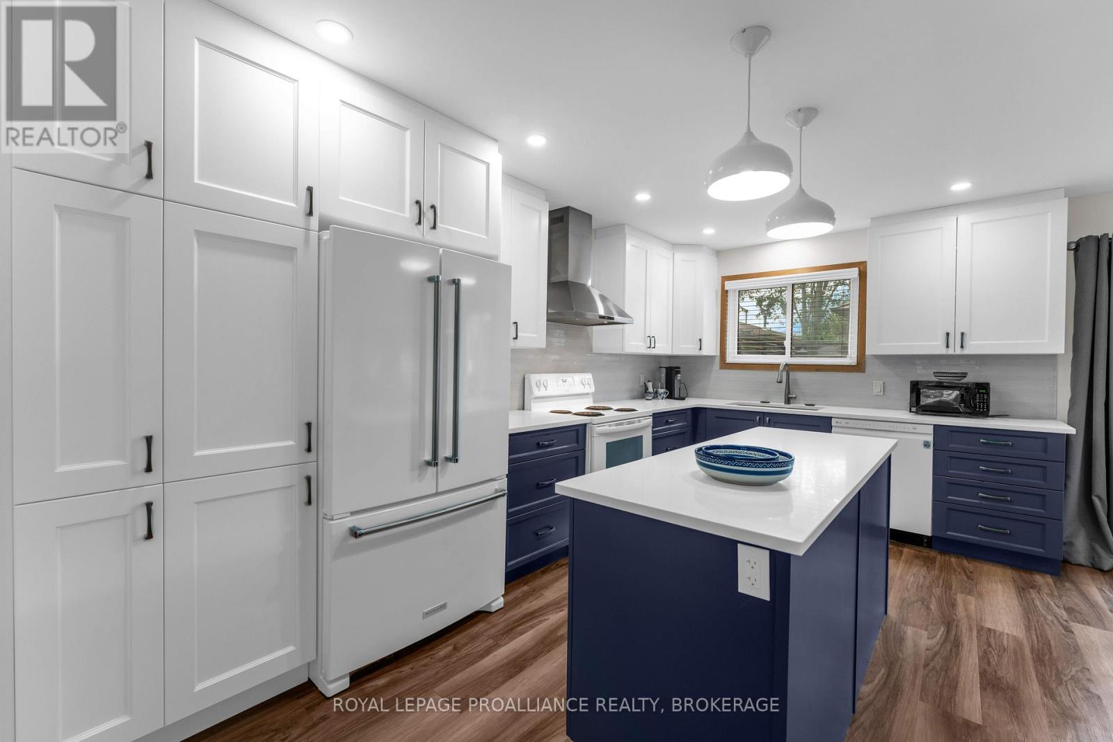 927 NEWHALL DRIVE - 16