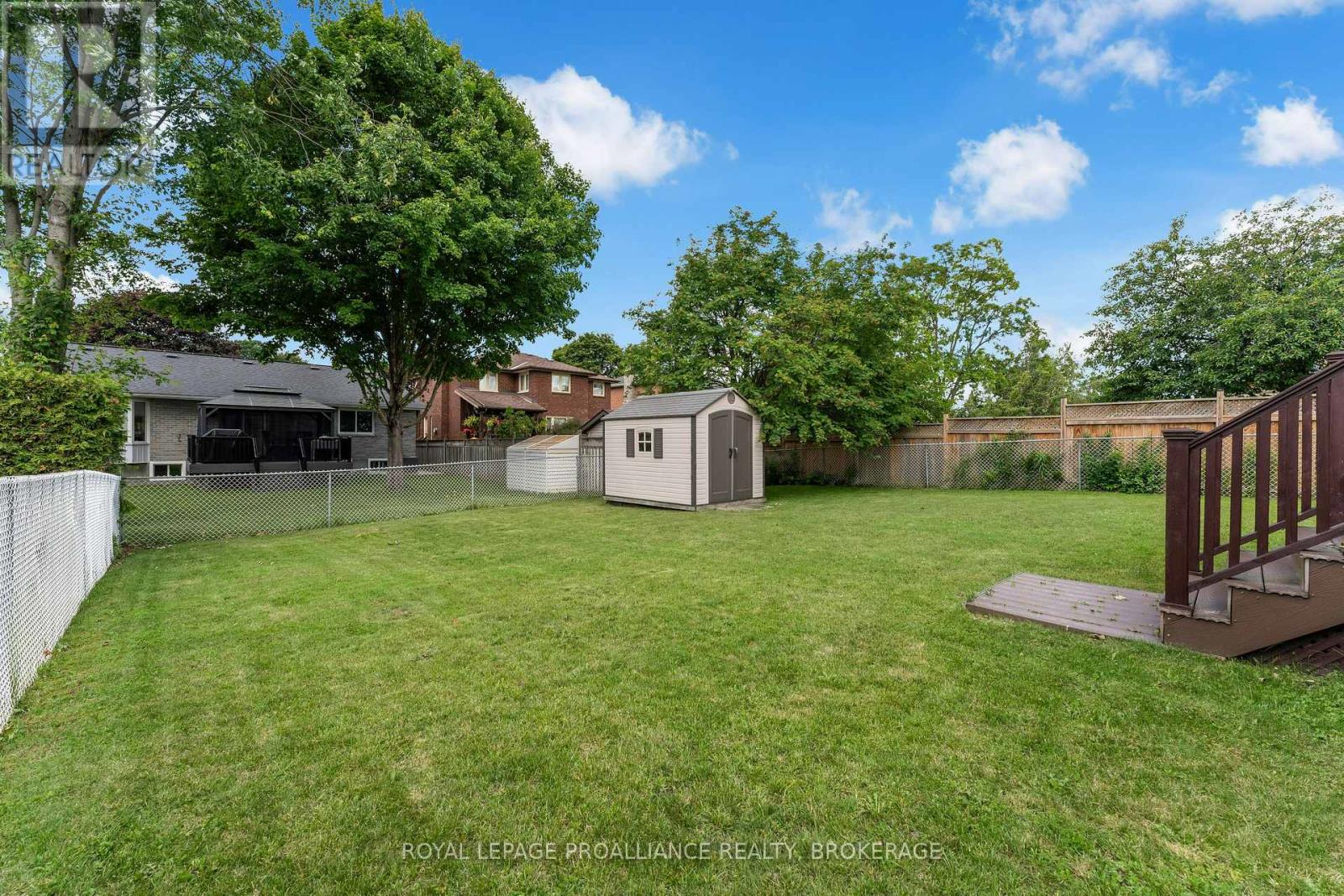 927 NEWHALL DRIVE - 31