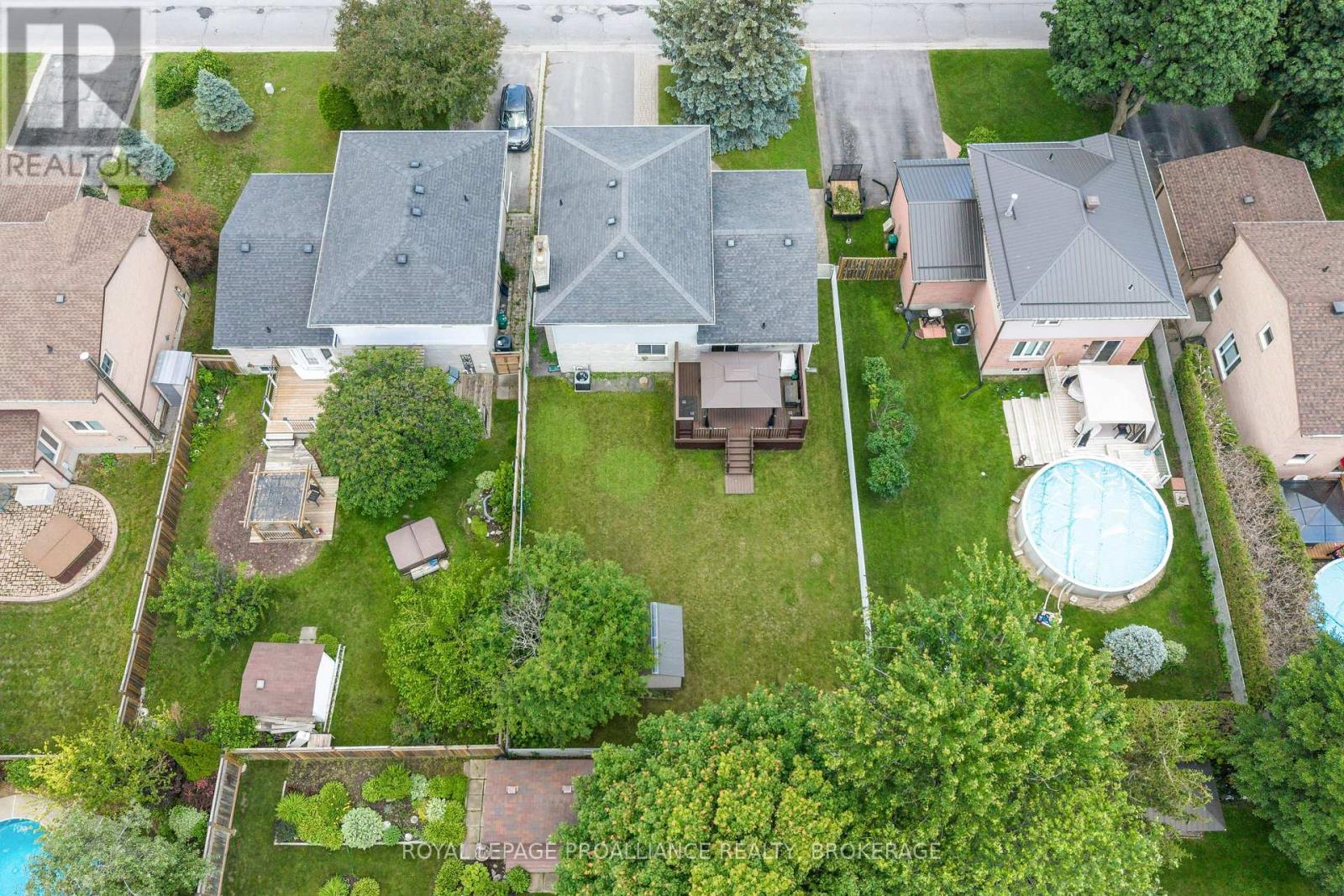 927 NEWHALL DRIVE - 33