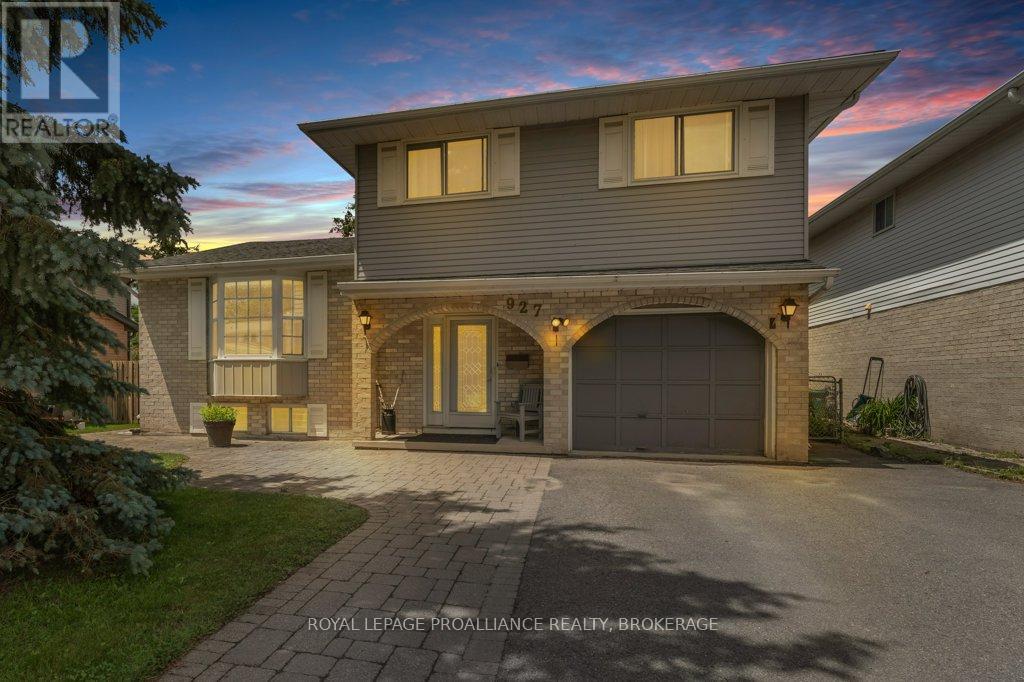 927 NEWHALL DRIVE - 35