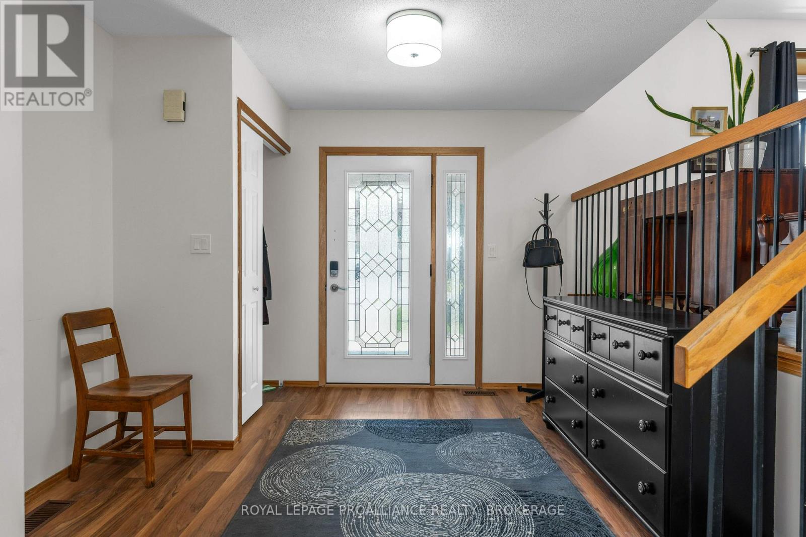 927 NEWHALL DRIVE - 6