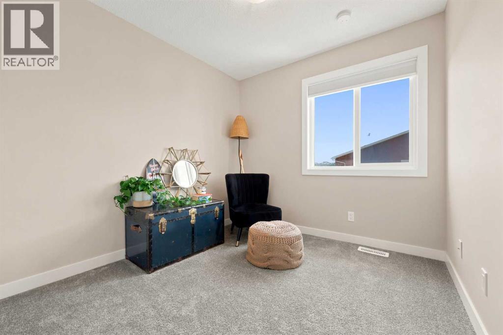 161 Livingston View NE — photo 34