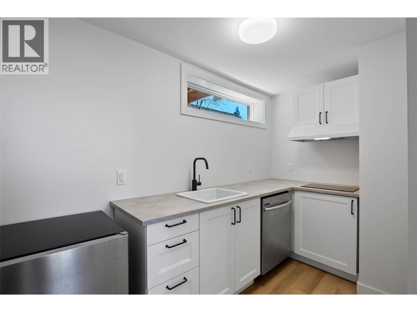 11 Jasper Drive, Logan Lake