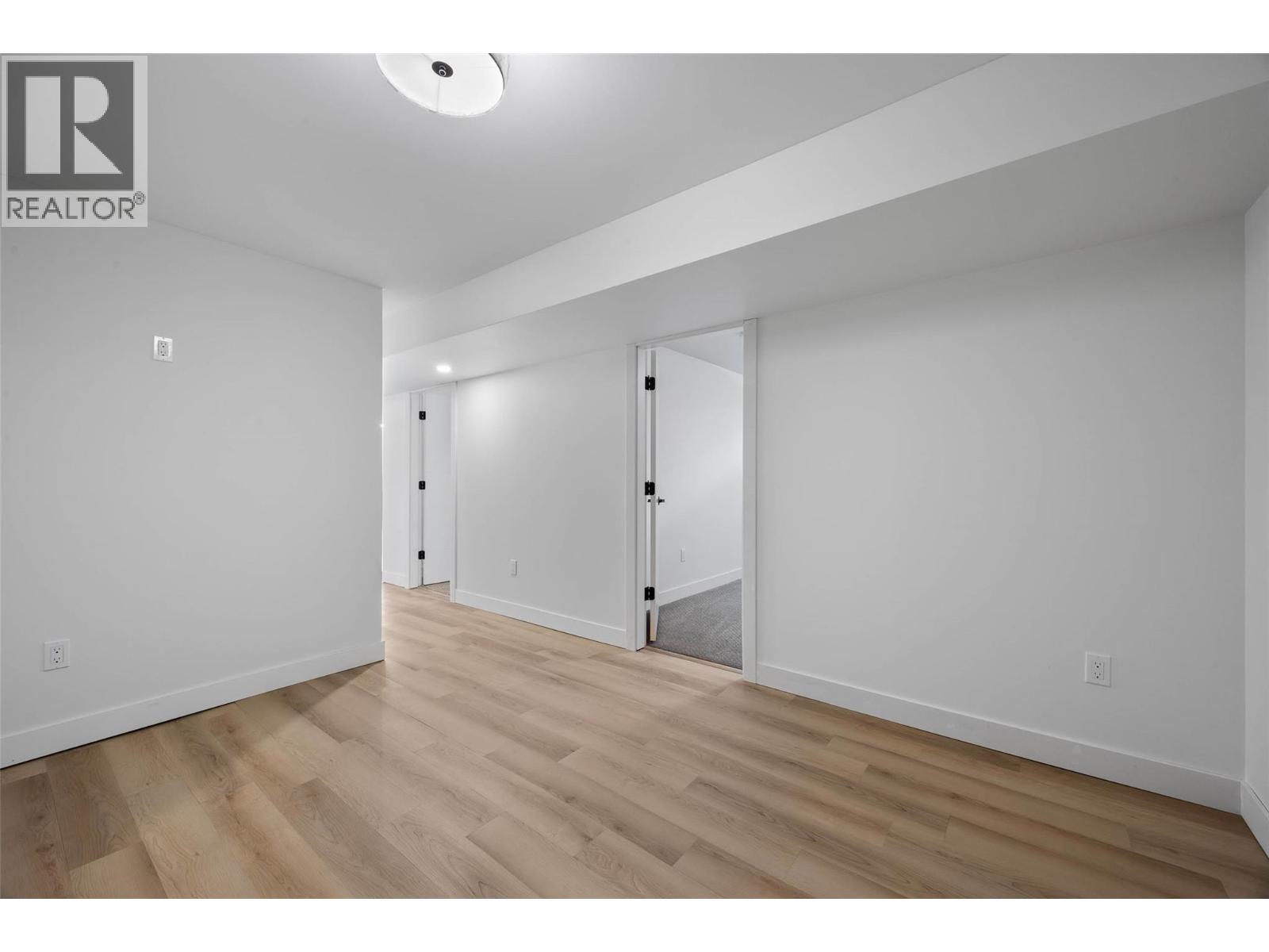 11 Jasper Drive, Logan Lake