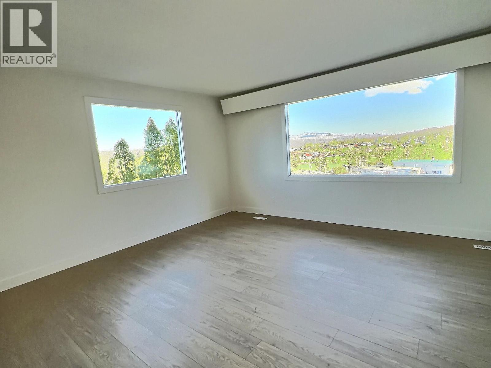 11 Jasper Drive, Logan Lake