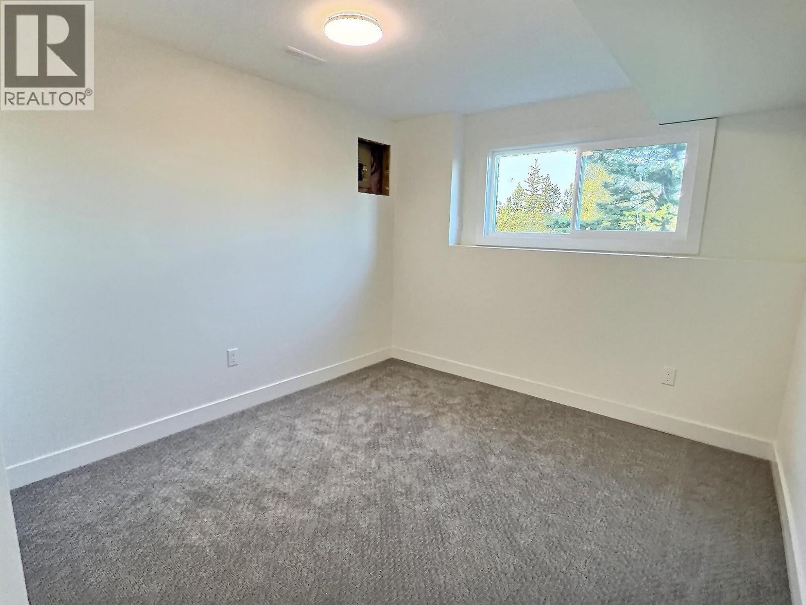 11 Jasper Drive, Logan Lake