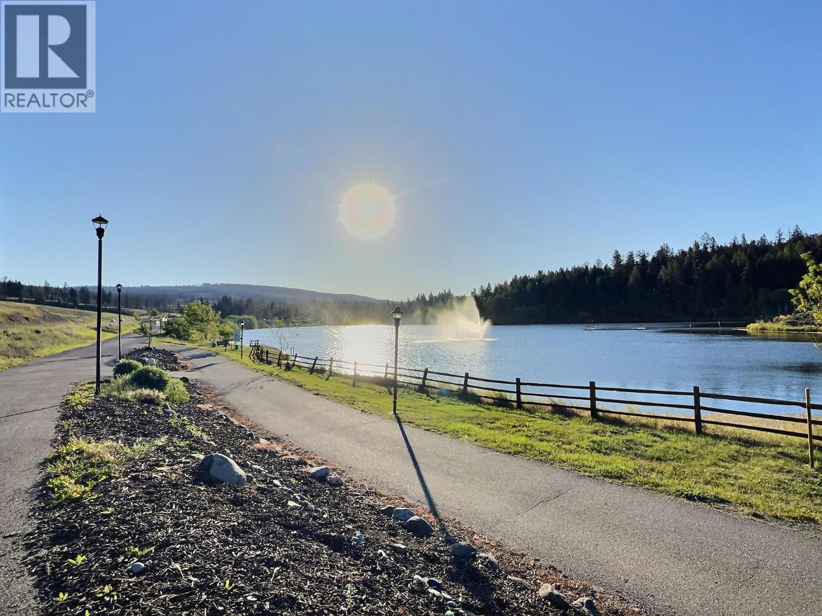 11 Jasper Drive, Logan Lake