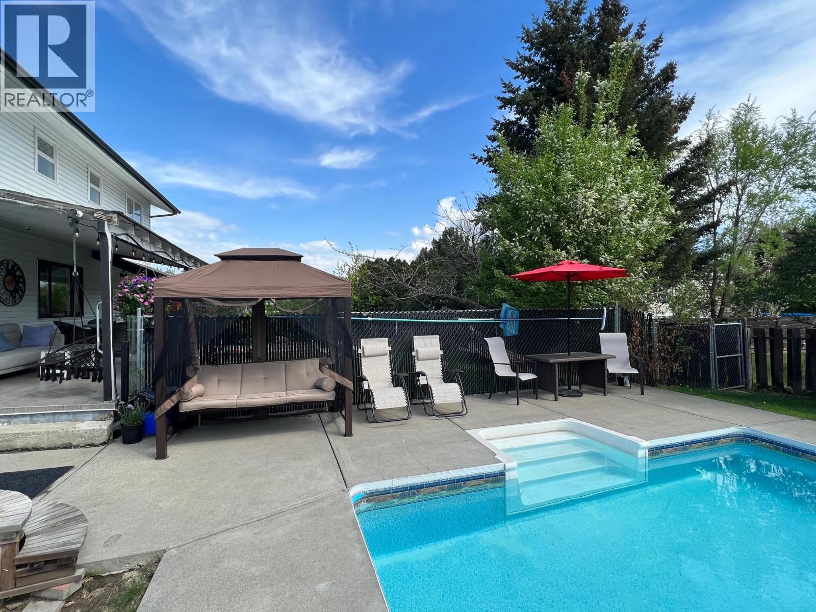 2591 FLEETWOOD Avenue - Image 41