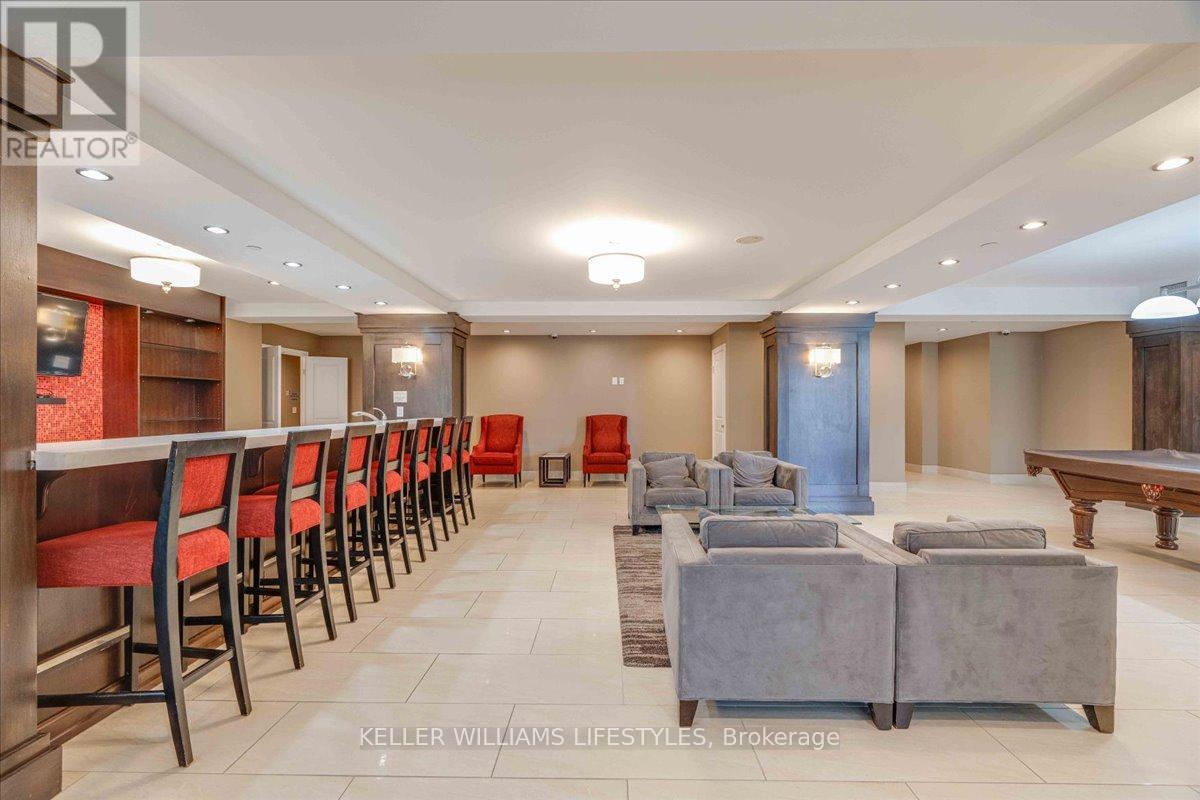 #1902 330 RIDOUT STREET N - 41