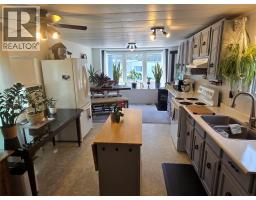 500 16th Avenue Unit# 12, Genelle, BC V0G1G0 Photo 9