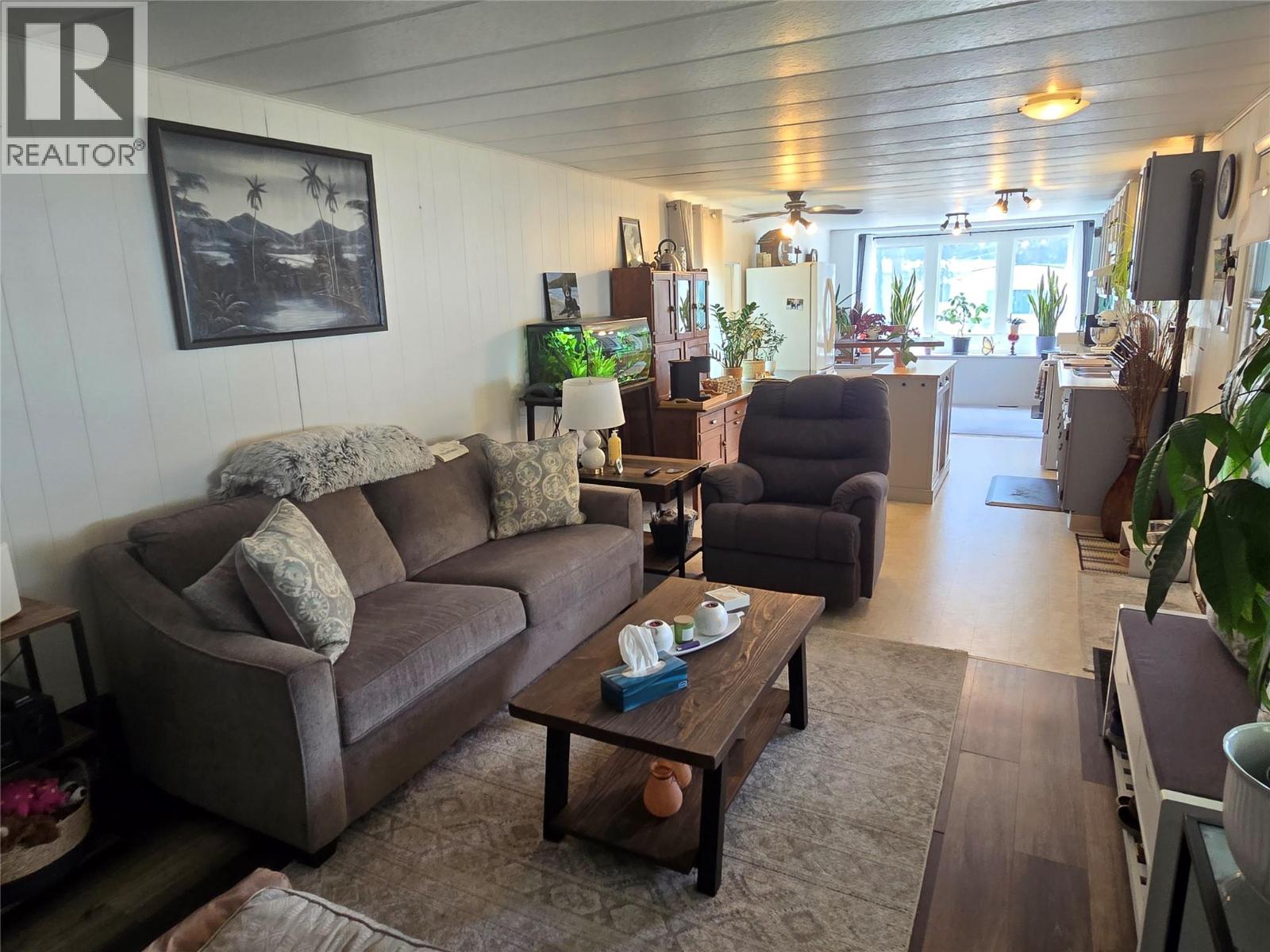 #12 500 16TH Avenue - 15