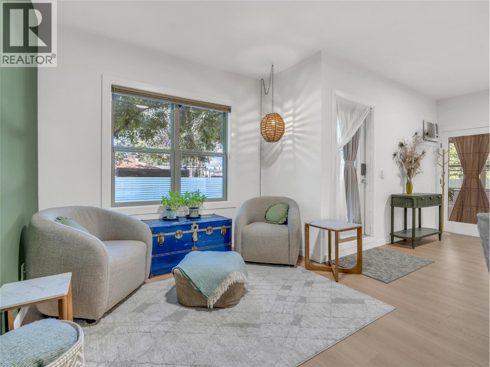 857 FAIRVIEW Road Unit# 101, Penticton