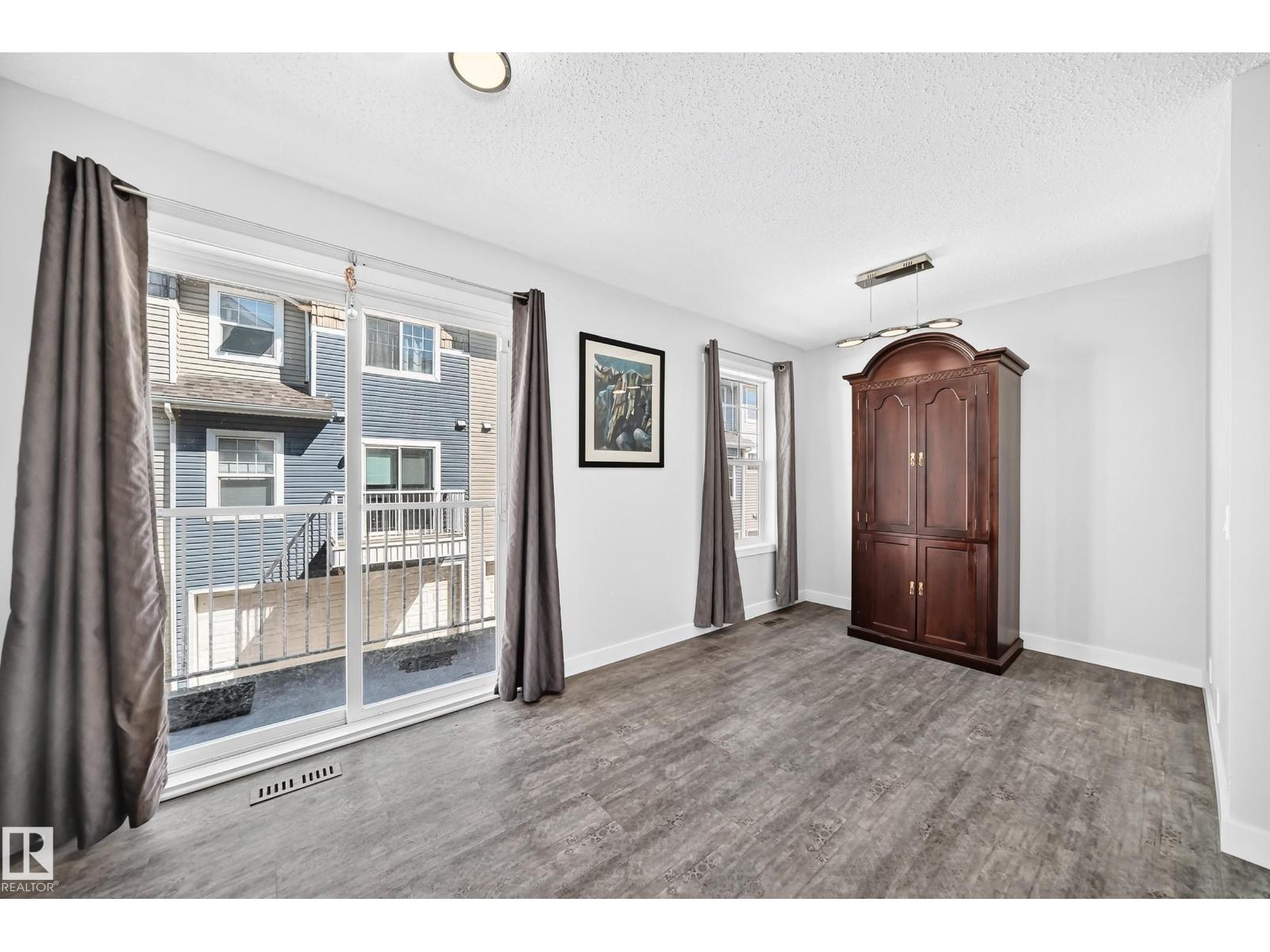 #146 5604 199 ST NW - 12