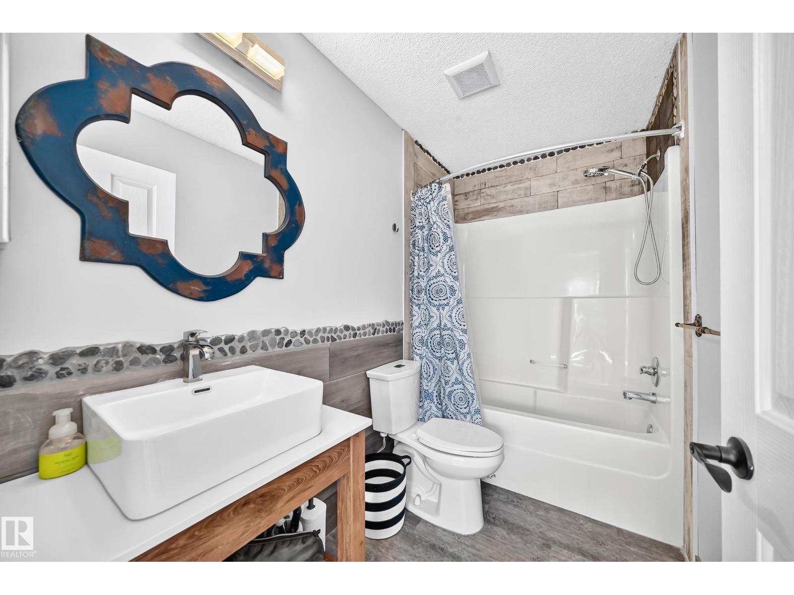 #146 5604 199 ST NW - 24