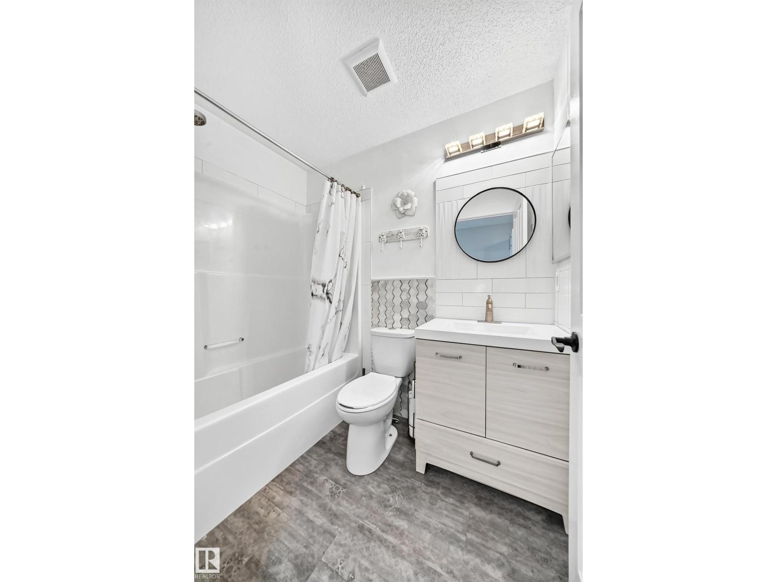 #146 5604 199 ST NW - 30
