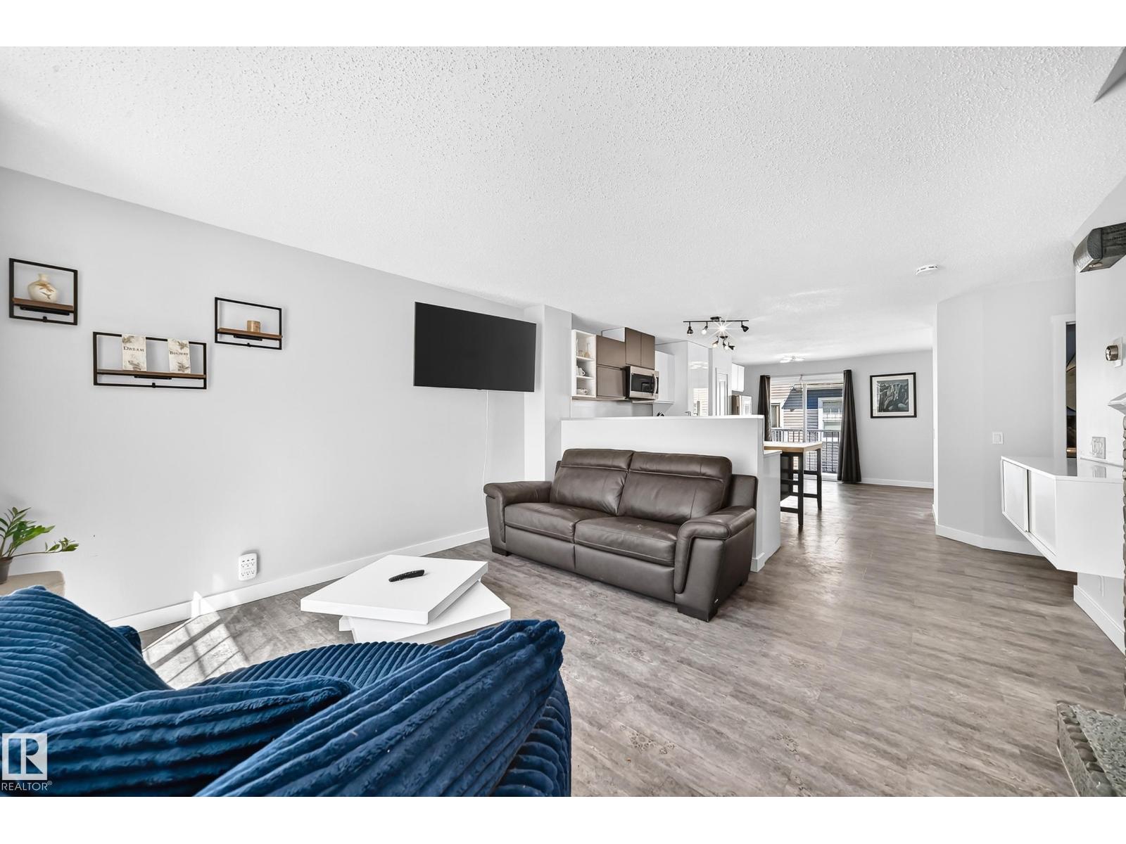 #146 5604 199 ST NW - 4