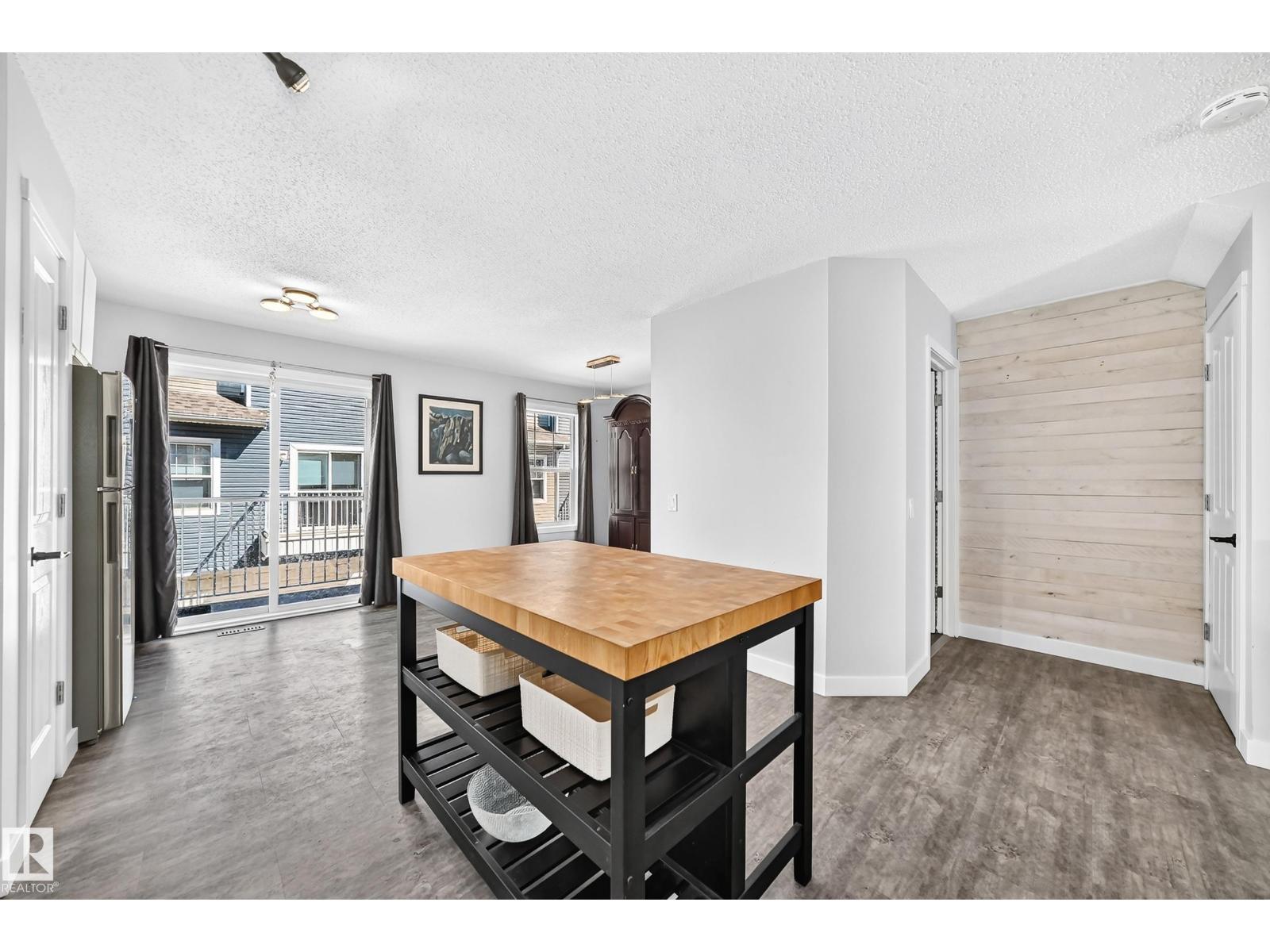 #146 5604 199 ST NW - 9