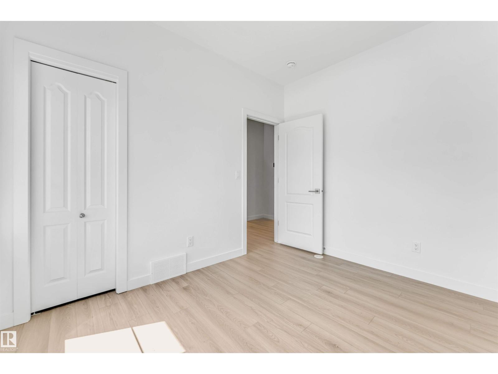 1208 14 AVE NW NW - 14