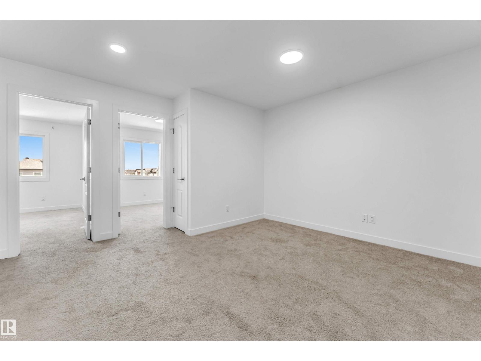 1208 14 AVE NW NW - 35