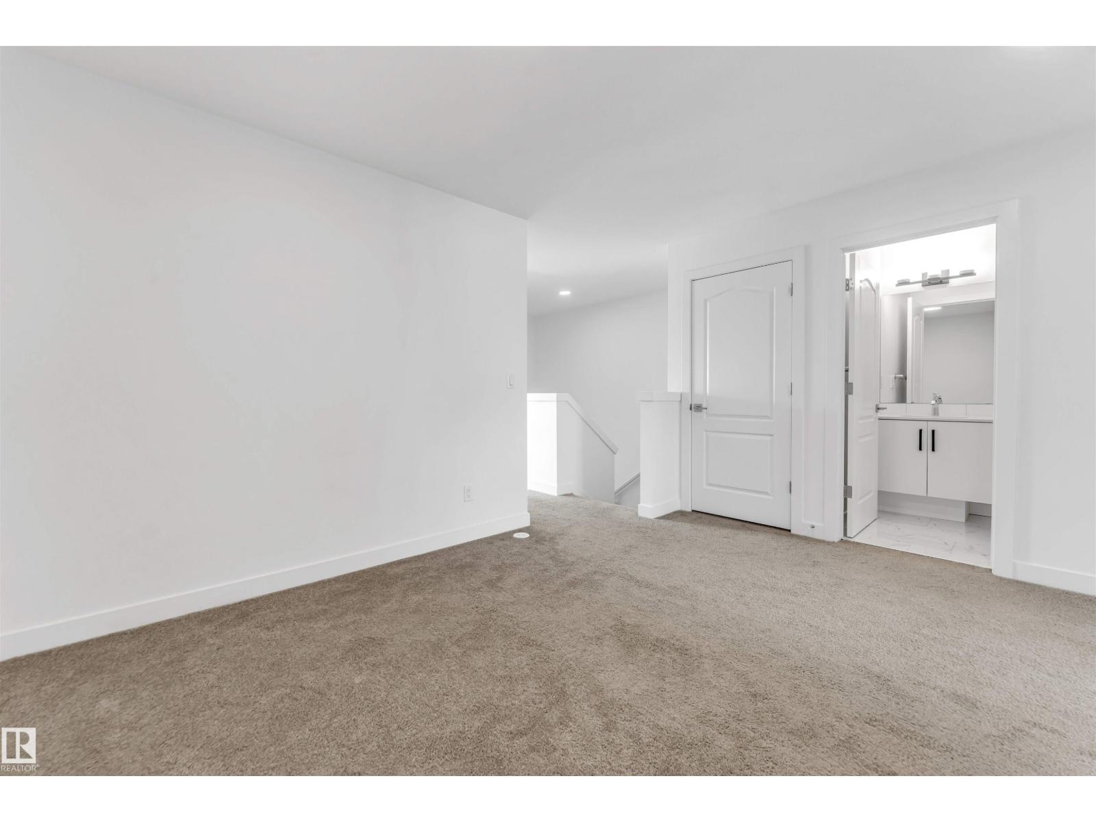 1208 14 AVE NW NW - 36