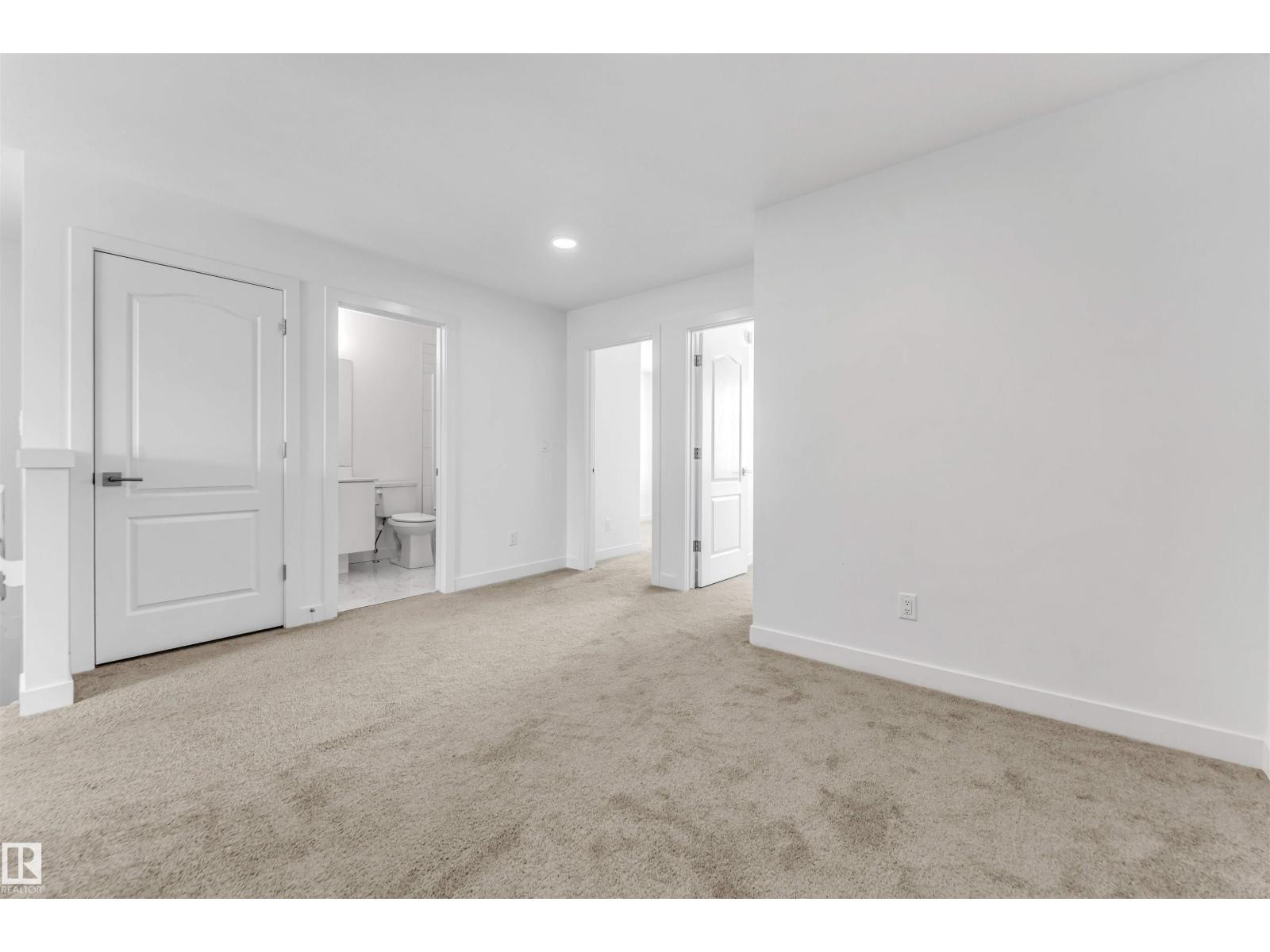 1208 14 AVE NW NW - 38