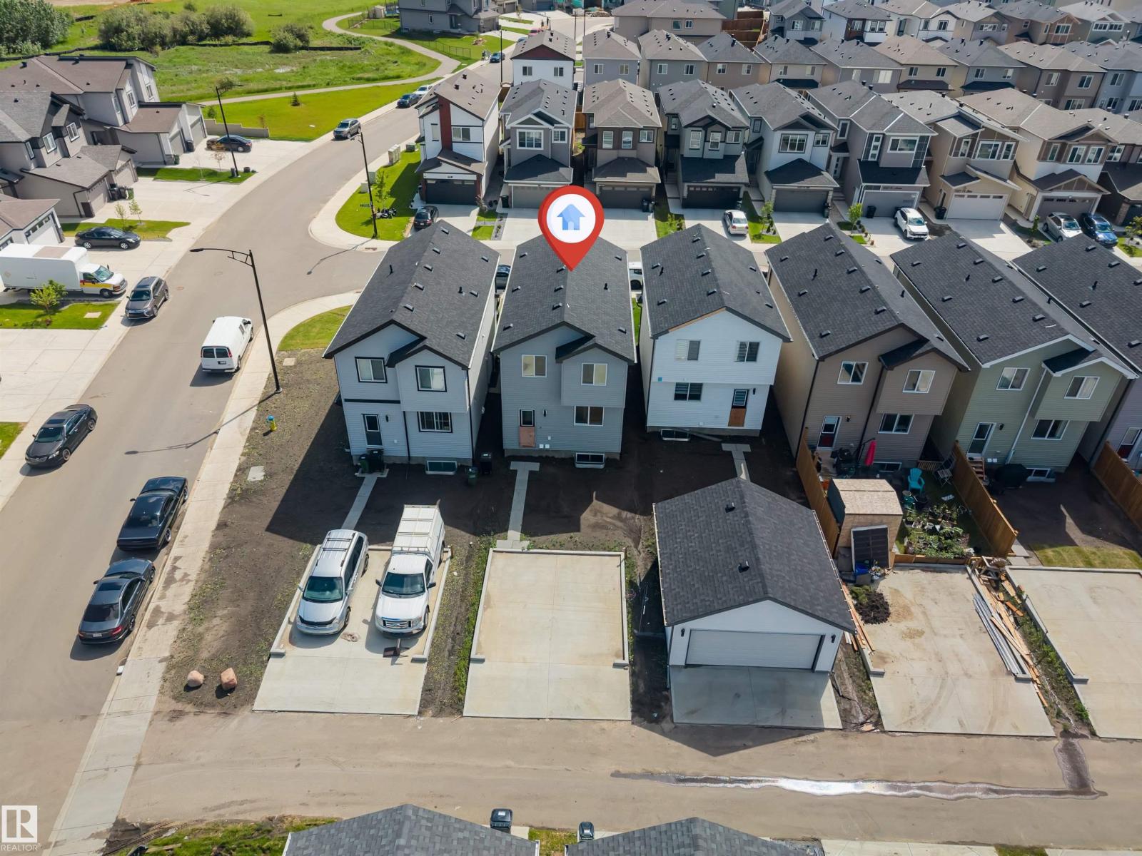 1208 14 AVE NW NW - 9