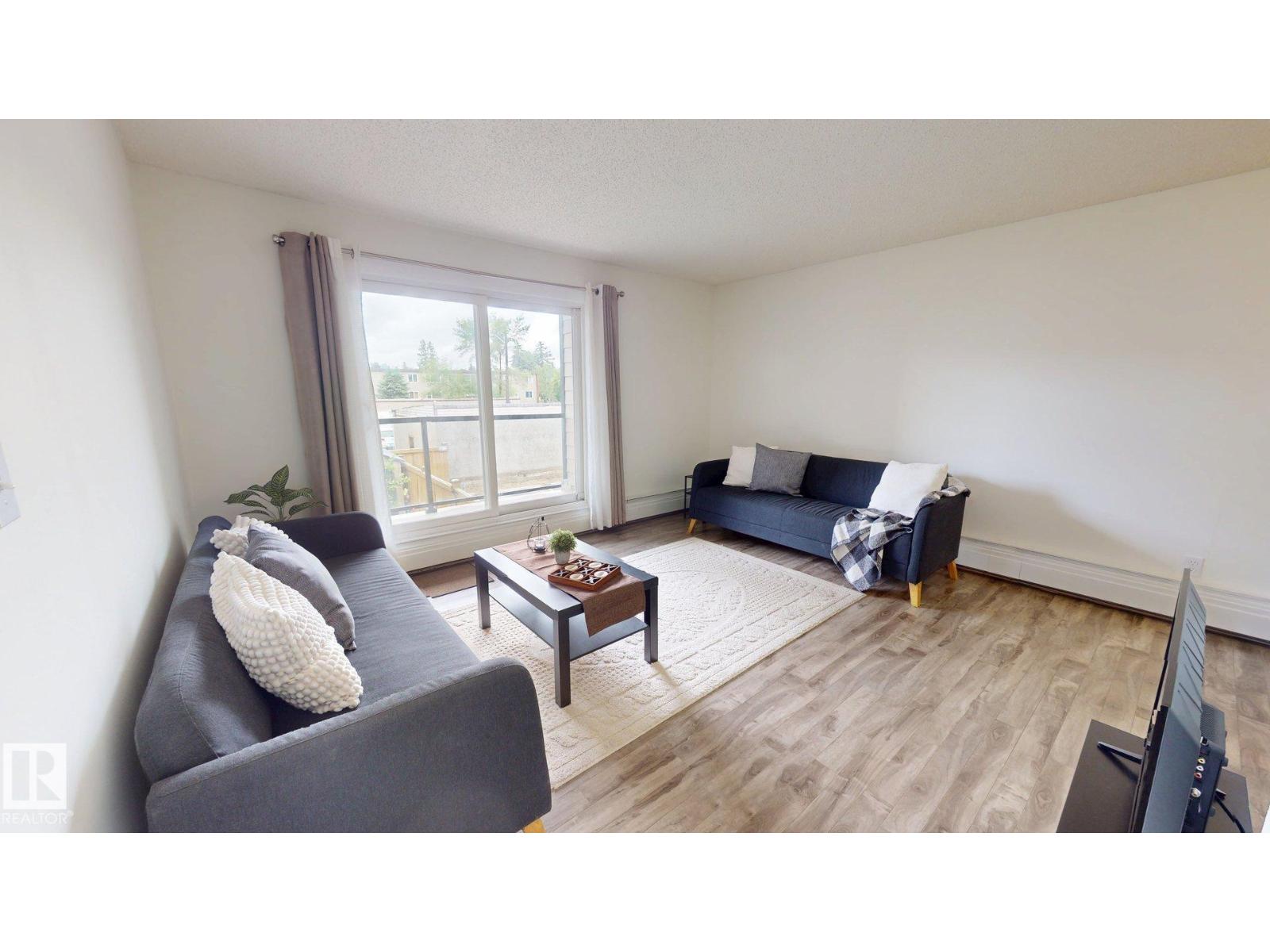 #207 11224 116 ST NW - 3