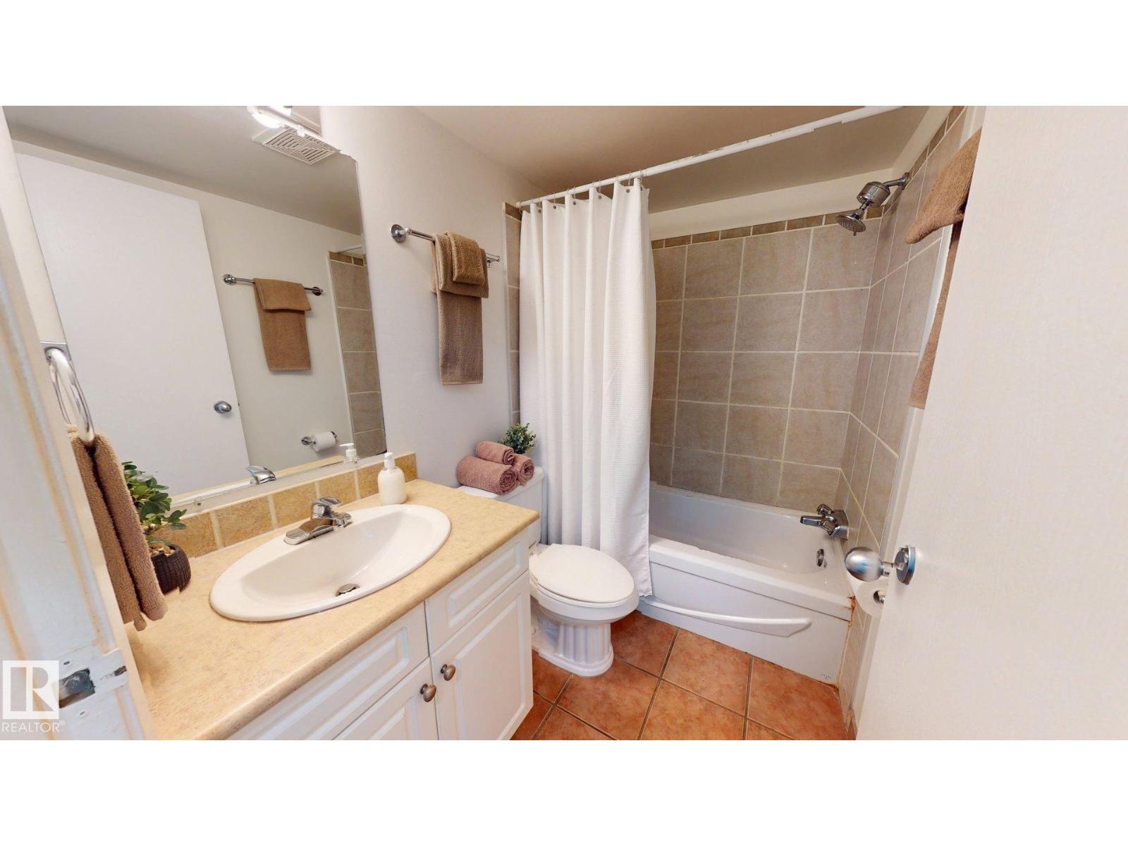 #207 11224 116 ST NW - 8