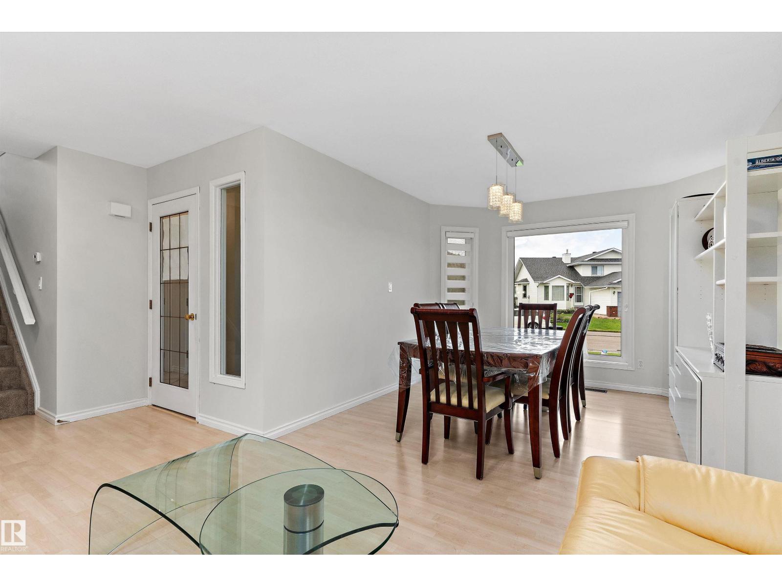 8904 170A AV NW - 5