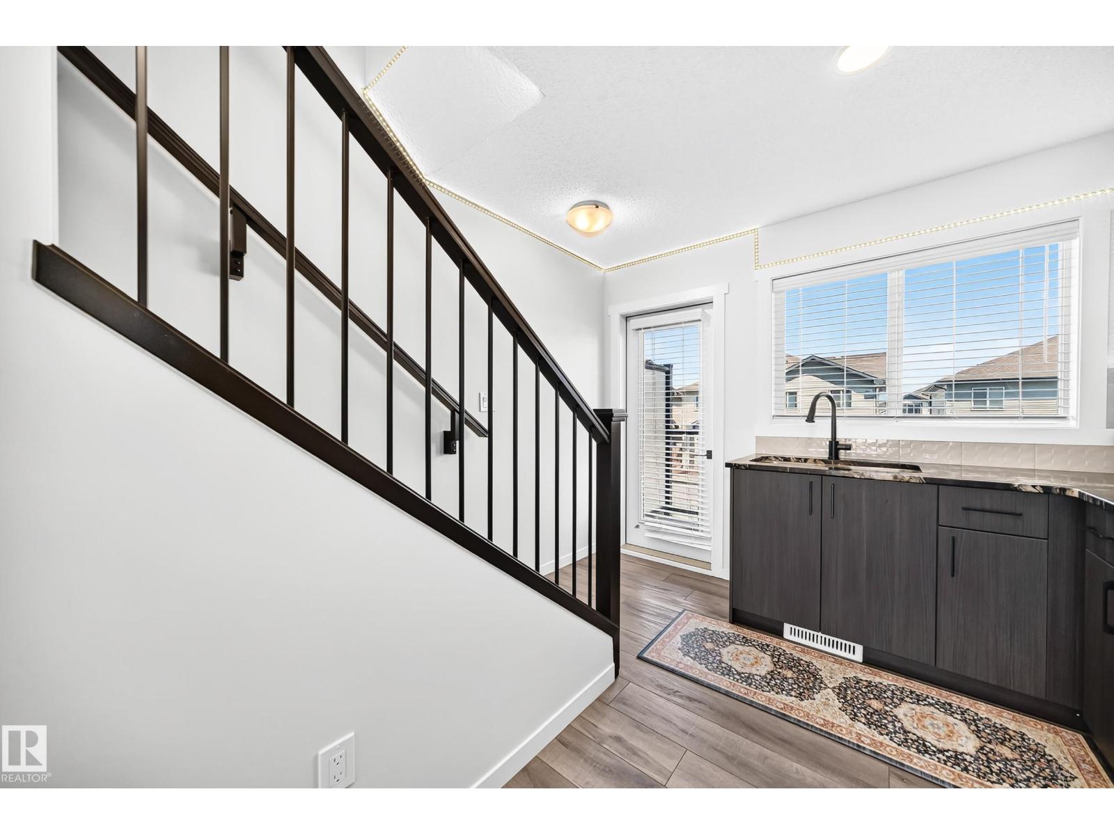 #28 1530 TAMARACK BV NW - 16