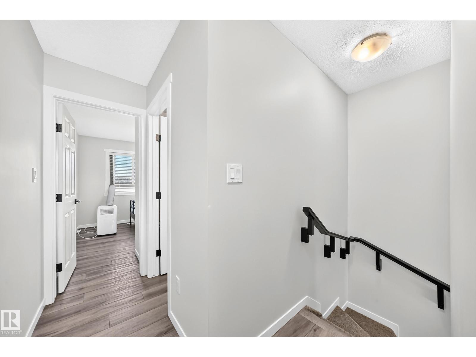#28 1530 TAMARACK BV NW - 40