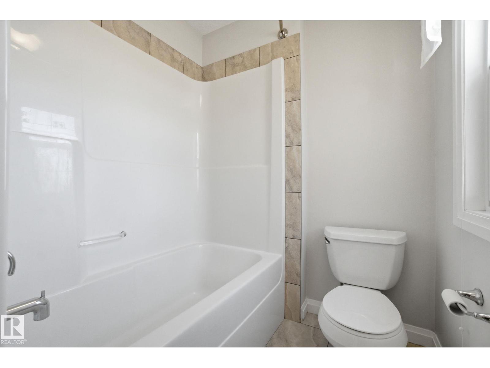 1220 SECORD LANDING LD NW - 32