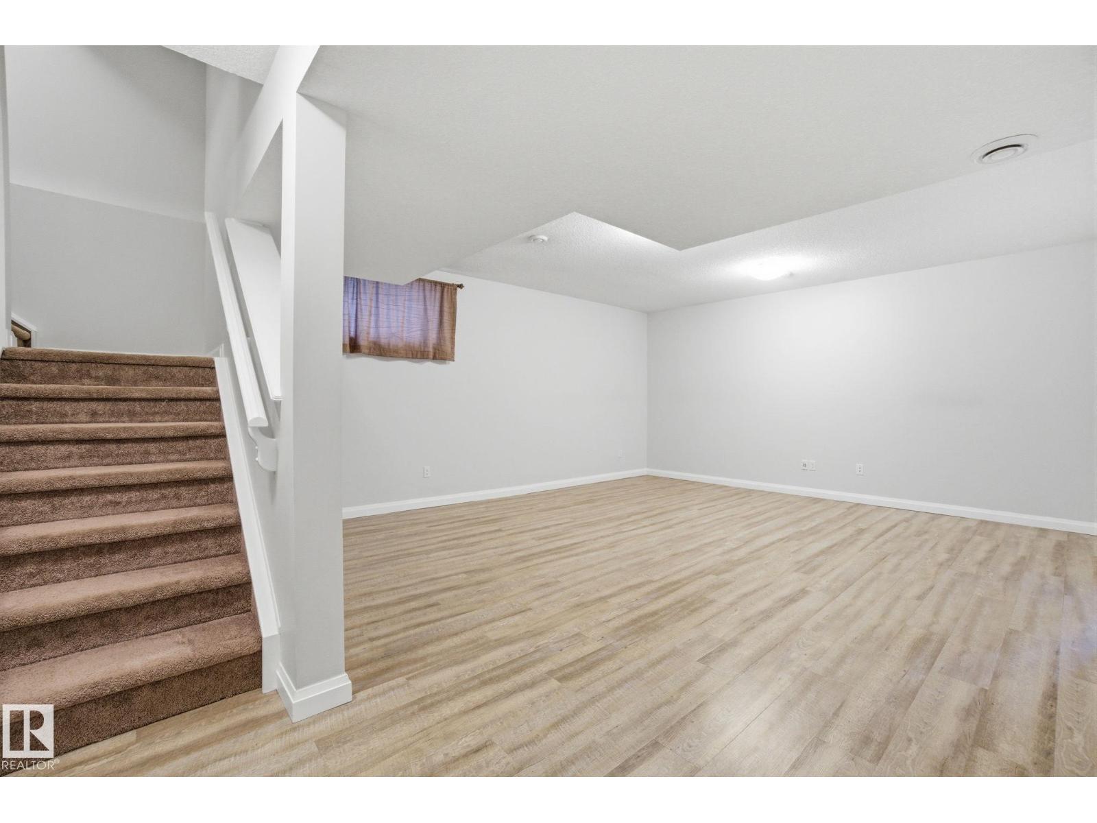 1220 SECORD LANDING LD NW - 34