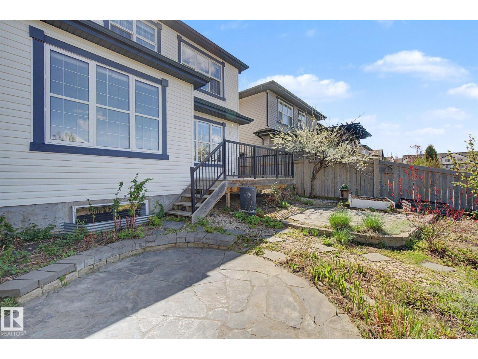 1220 SECORD LANDING LD NW - 53