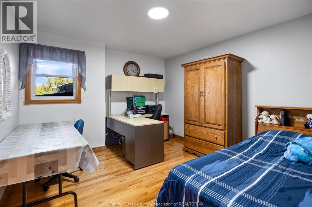 1545 WILLOW DRIVE - 16