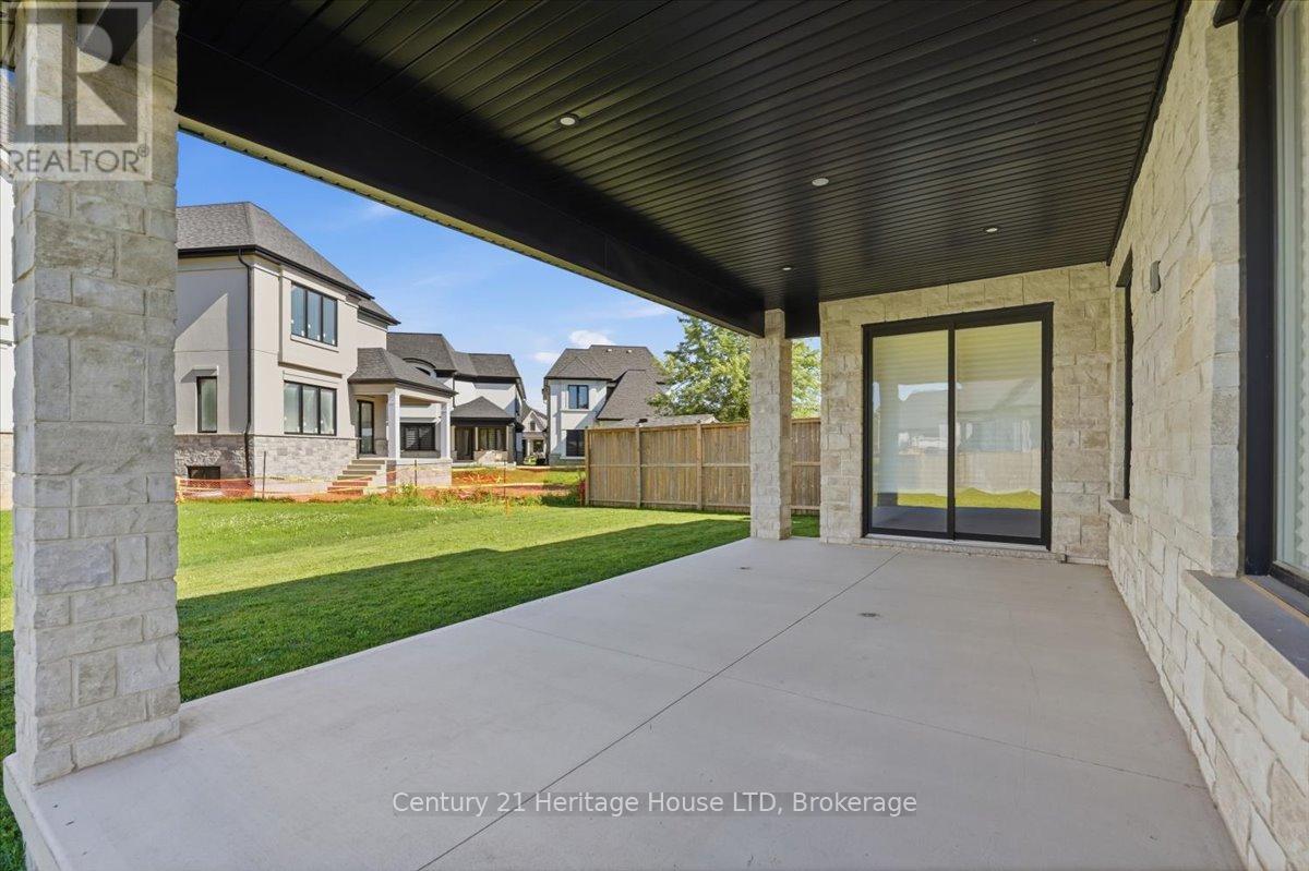 2476 COLANGELO DRIVE - 39